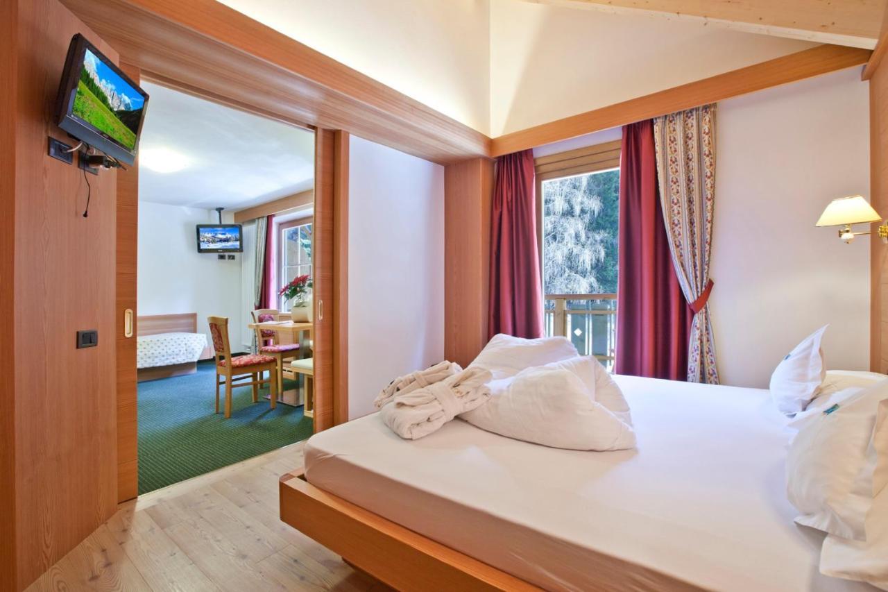 Berghotel Miramonti Tesero Pokoj fotografie