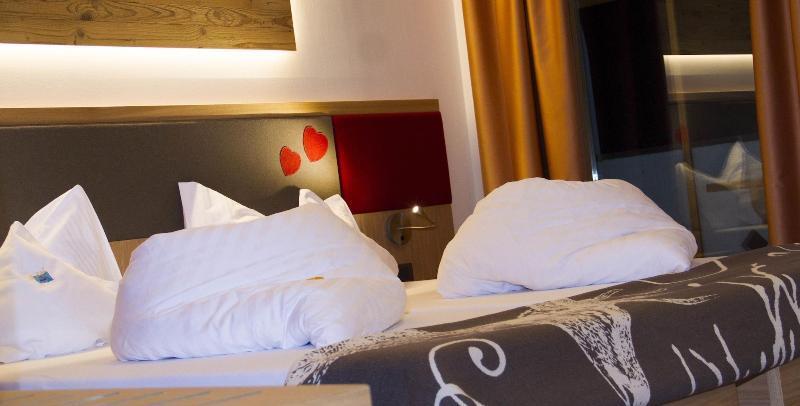 Berghotel Miramonti Tesero Exteriér fotografie